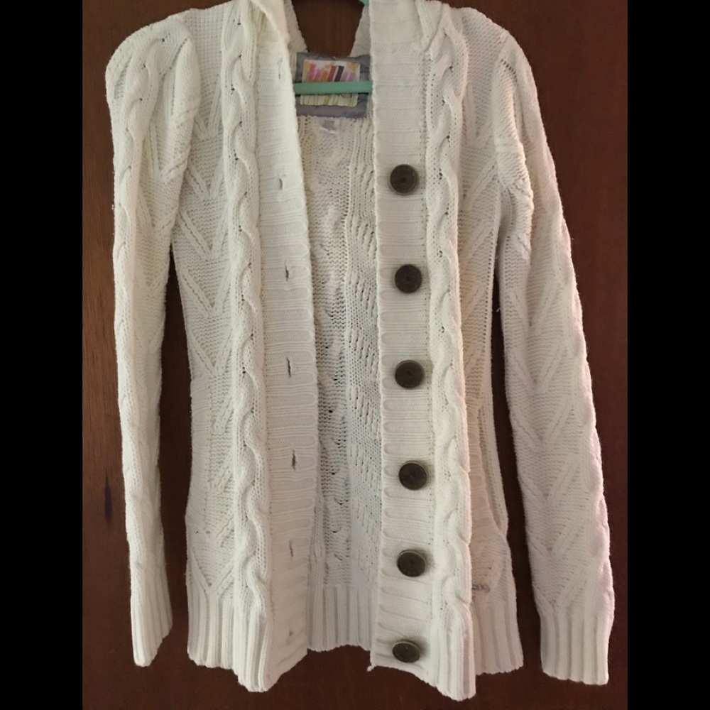 Hooded sweater jacket